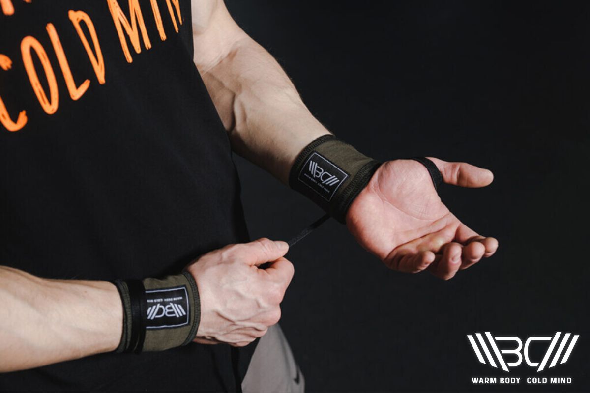 5 Best Wrist Wraps for Calisthenics in 2024
