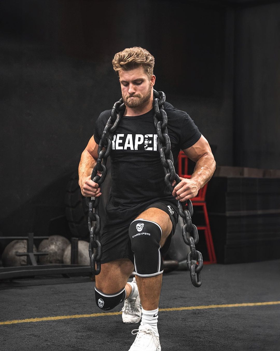 9 Best Knee Sleeves for Squats (Powerlifting) in 2024