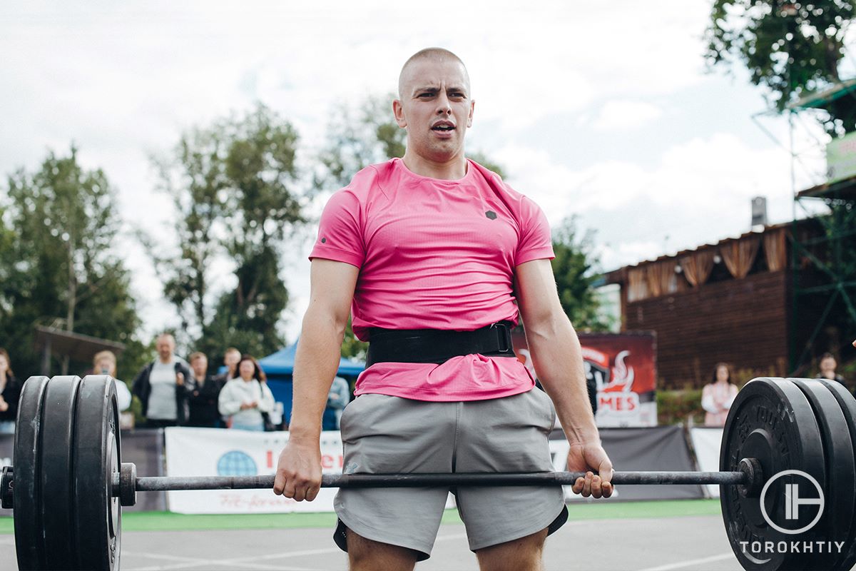 What Is the Optimal Deadlift Belt Position?