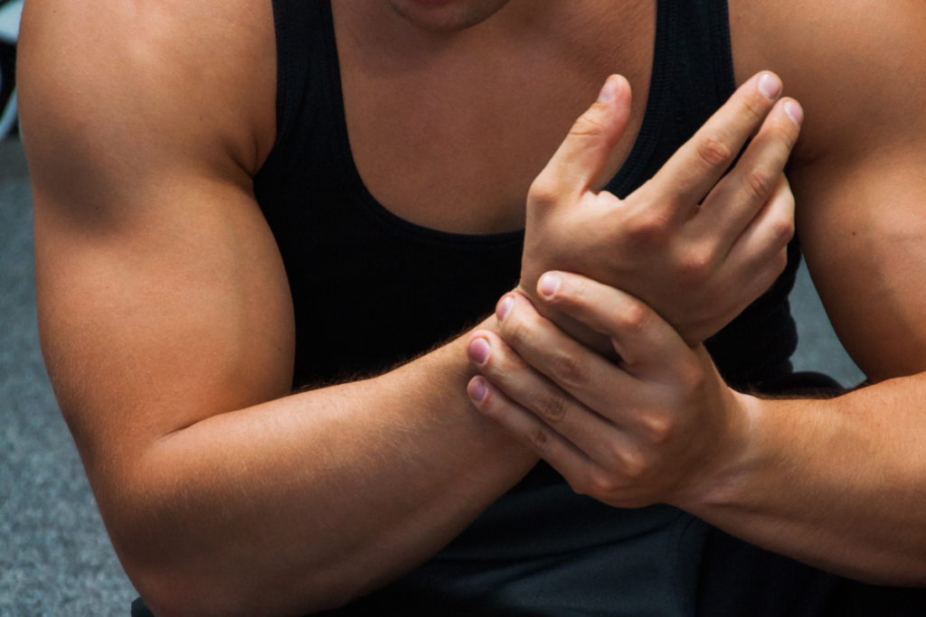 wrist sport pain