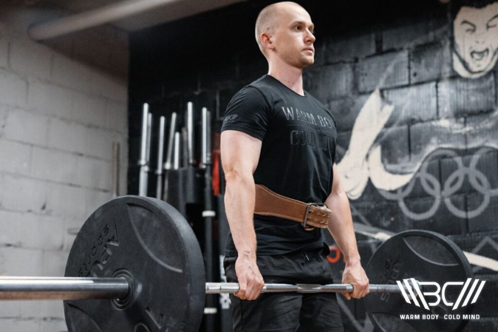 How to Wear a Belt Properly for Deadlifting