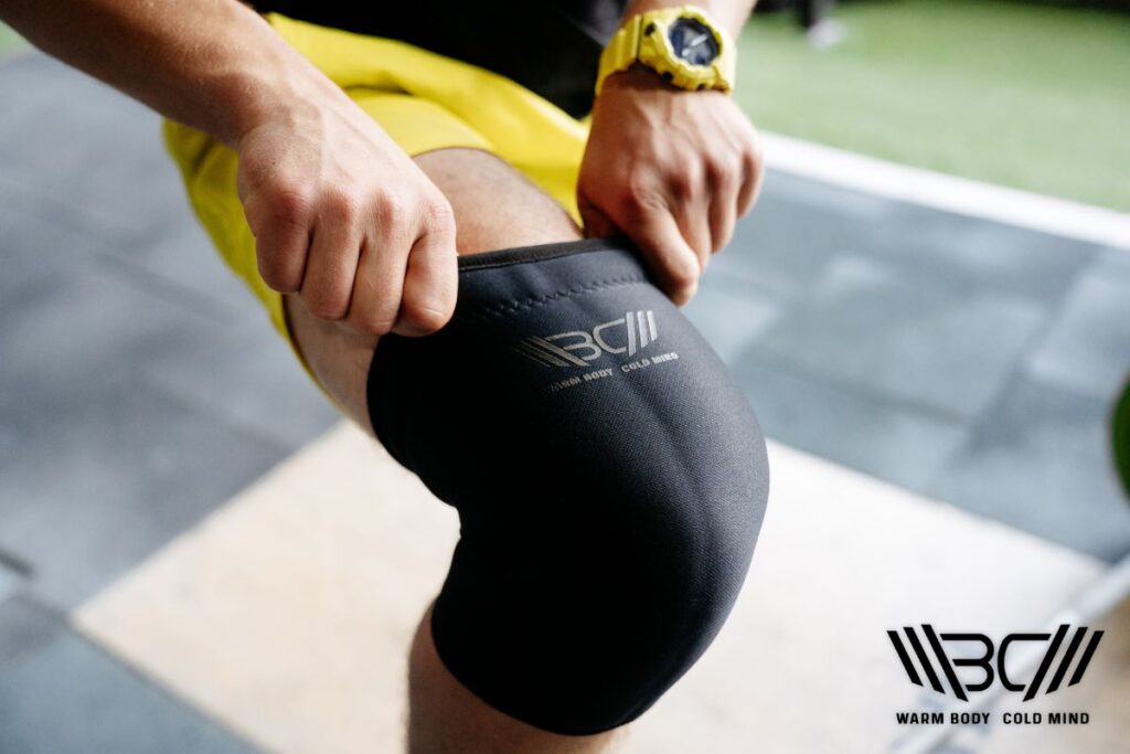 Do Knee Sleeves Help With Squats? Application, Benefits, and How to