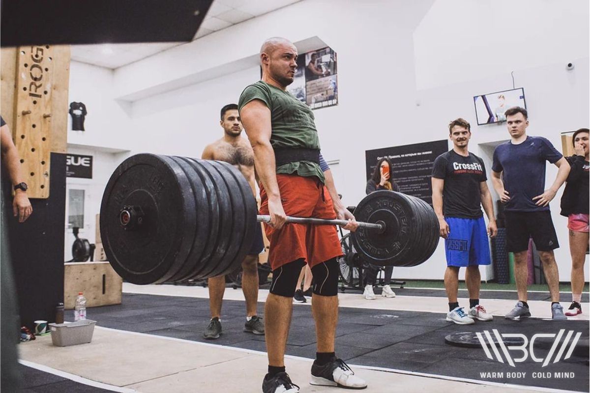 Master the Deadlift Hook Grip in 6 Steps