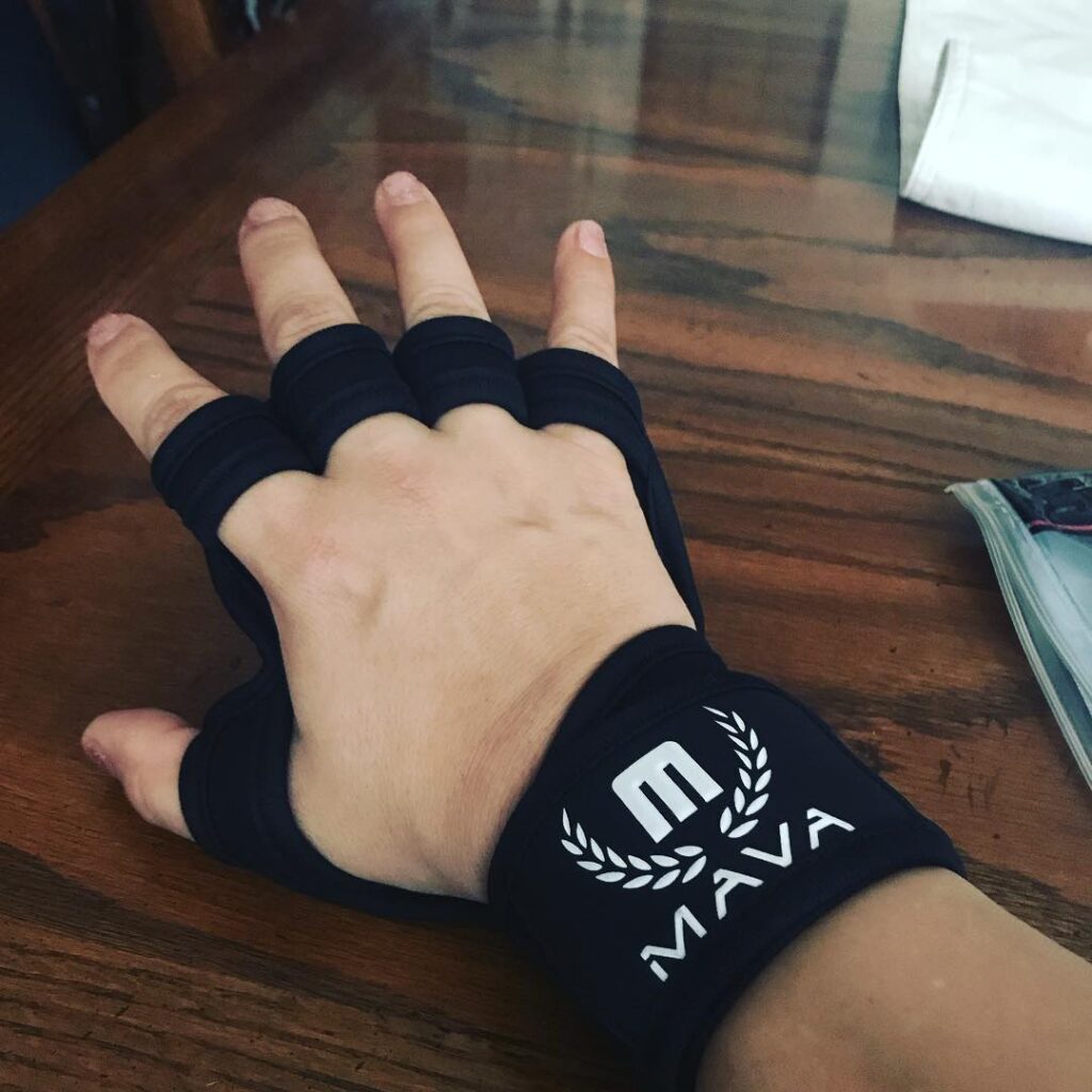 MAVA SPORTS Cross Training Gloves Instagram