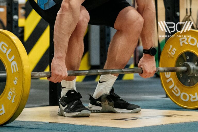 Deadlift Grip: Which One to Use? (9 Options Explained)